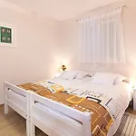 Apartment Ragusa Palace 3 Funjestra